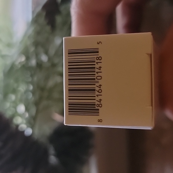 R+F Active Hydration Serum - Picture 3 of 4